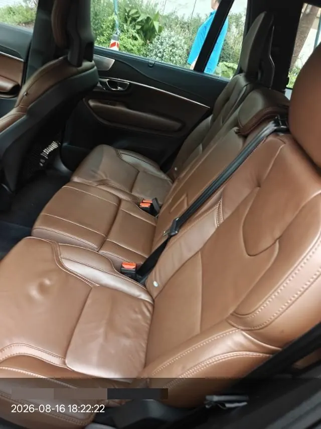 Volvo XC90 (Imported) 2022 XC90 48V 2.0T B6 Zhiya Deluxe Edition 7-seat Automatic Gear 3