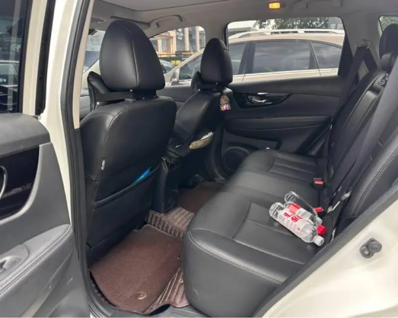 Nissan 2023 Qijun Classic 2.0 Stepless Two-Drive Intelligent Joint Premium Edition Automatic Gear 4