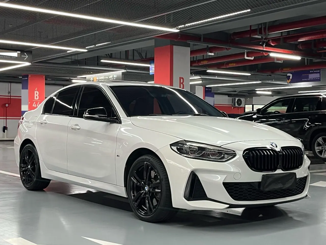 BMW 1 Series 2021 125i 2.0T M Sports Obsidian Night Edition Automatic Gear 3