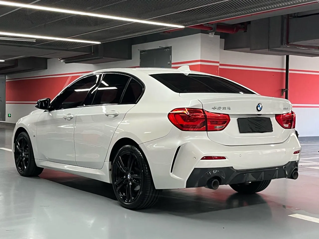 BMW 1 Series 2021 125i 2.0T M Sports Obsidian Night Edition Automatic Gear 9