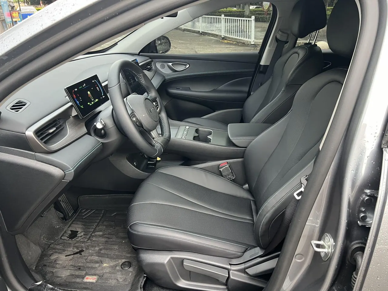 BYD 2026 seals 05 DM-i 1.5 stepless 128KM luxury automatic gear 6
