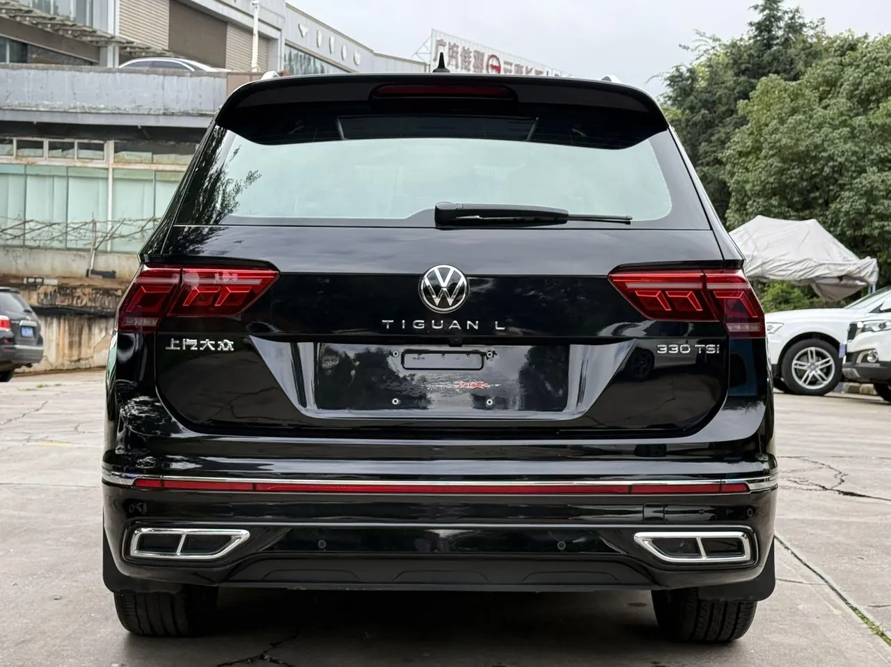 Volkswagen 2023 Tiguan L R-Line 2.0TSI 330TSI Two-Drive R-Line Yuexiang Edition (Revised) Automatic Gear 8
