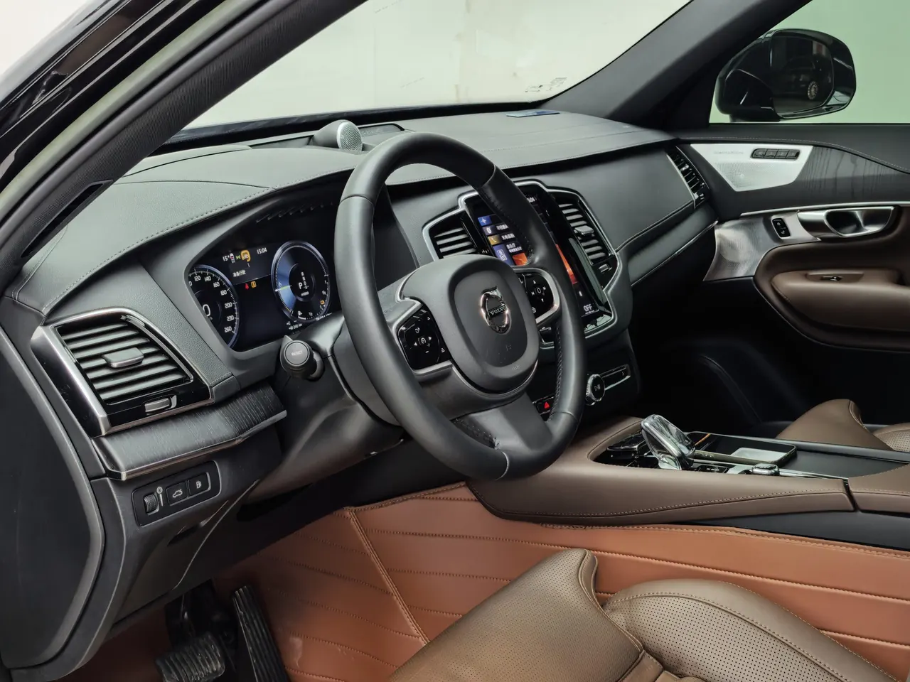 Volvo XC90 New Energy (Imported) 2022 XC90 PHEV 2.0T T8 Zhizun Deluxe Edition 7-seat (Modified) Automatic Gear 3