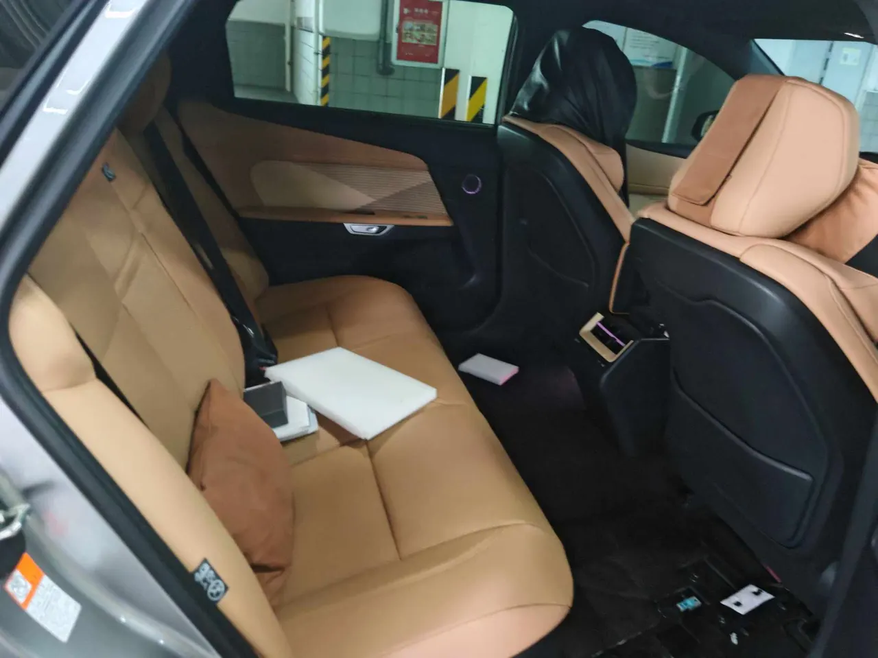 Lexus ES (Imported) 2026 ES300h 2.0 Stepless Automatic Gear 4