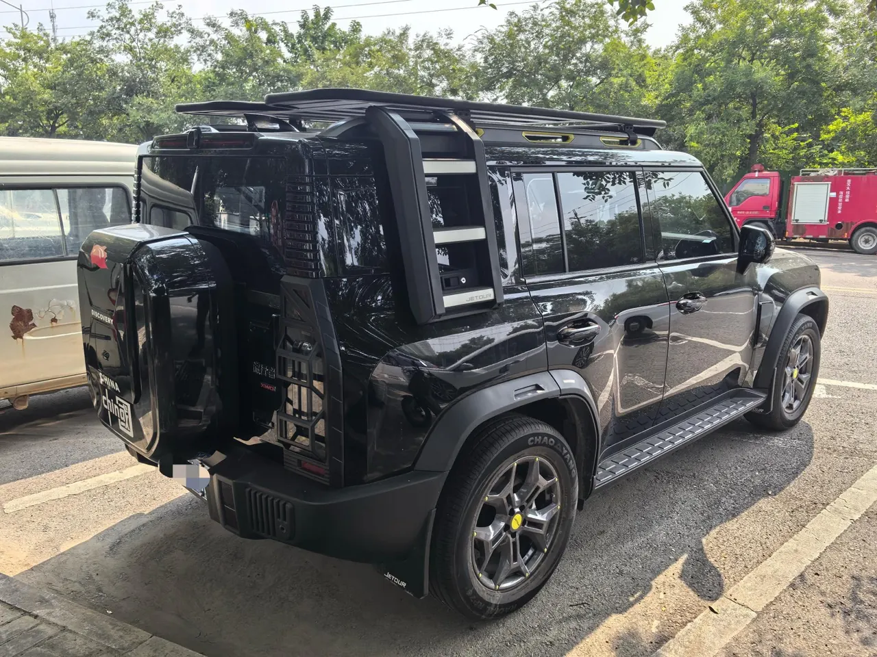 Jetour 2023 Traveler 2.0T Four-Wheel-Drive Cross-Country PRO Automatic 4