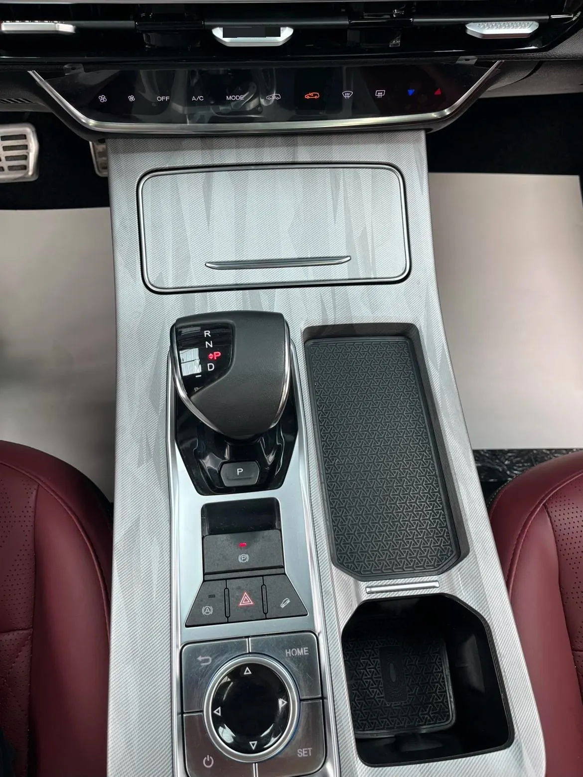 Jetour 2023 X70 PLUS 1.5T Brave PLUS7 Automatic Gear 5