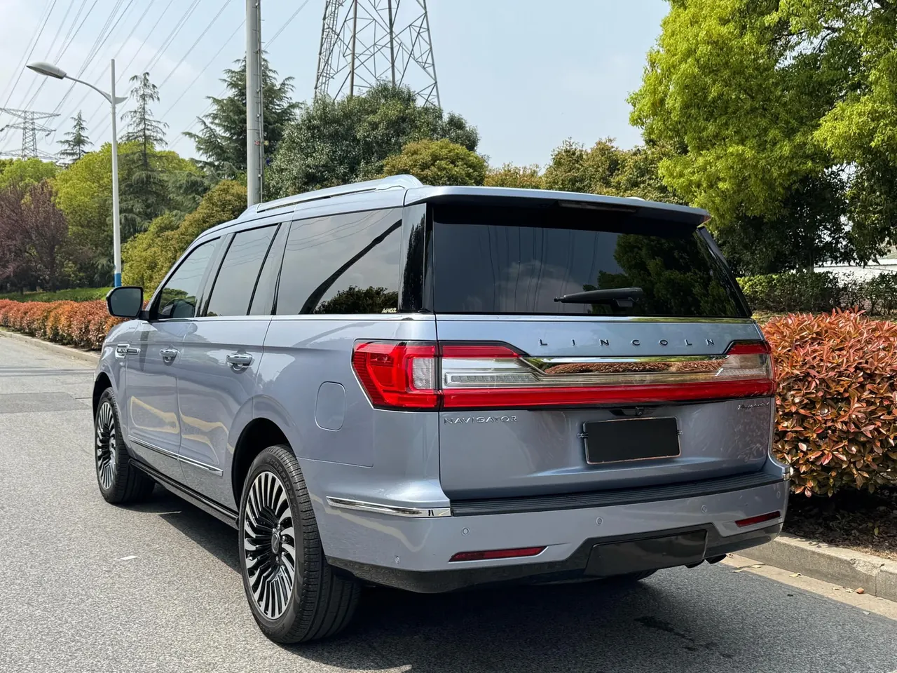 Lincoln Navigator (Imported) 2020 Navigator 3.5T Presidential Series Automatic Gear 4