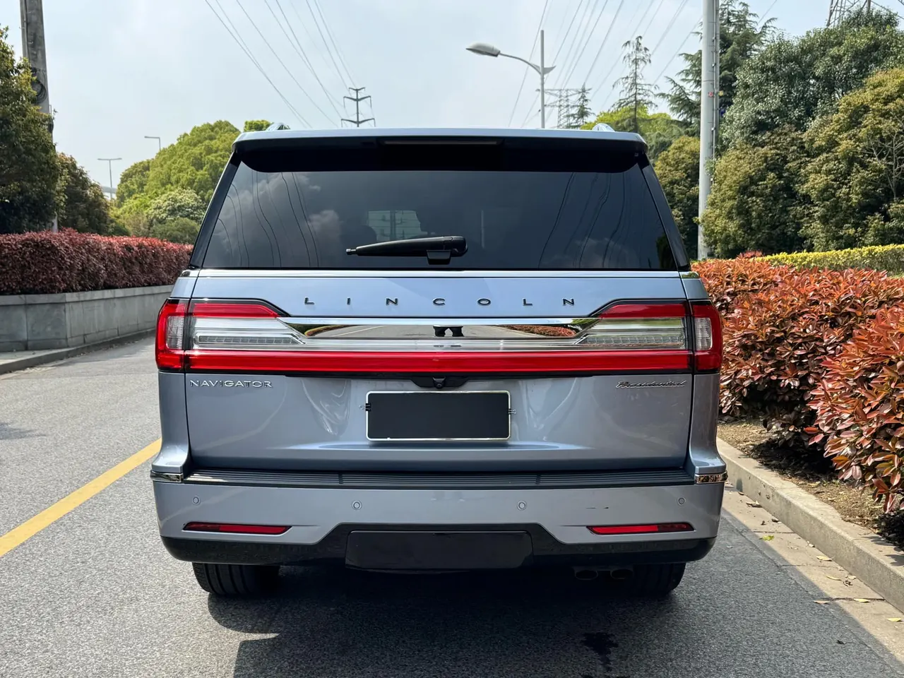 Lincoln Navigator (Imported) 2020 Navigator 3.5T Presidential Series Automatic Gear 5