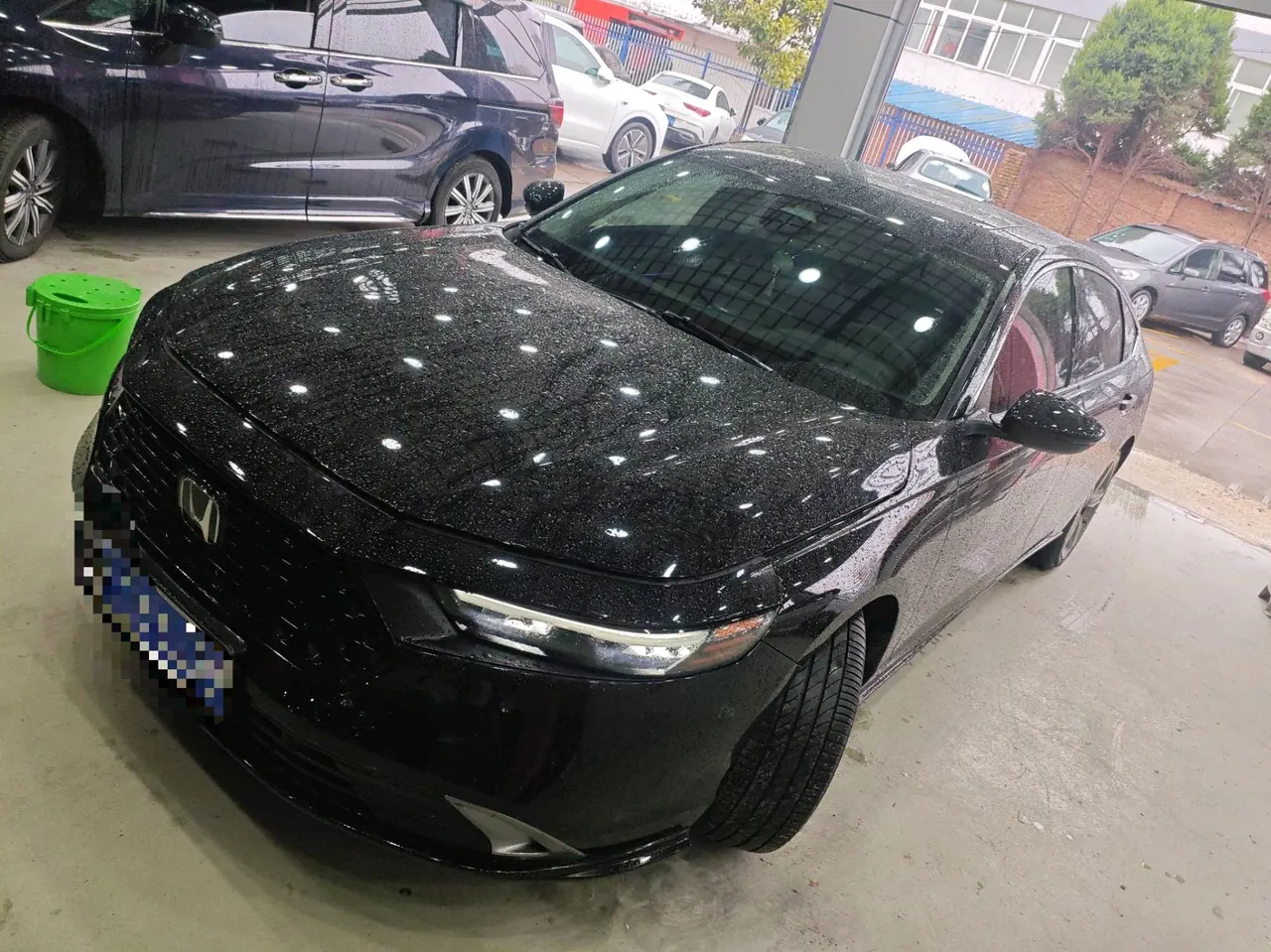 打开图片灯箱:Honda 2023 11th Generation Accord 1.5T Stepless 260TURBO Excellent Automatic Gear