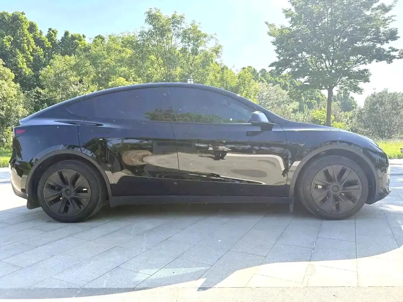 Tesla 2023 Model Y rear-wheel drive version automatic transmission 4