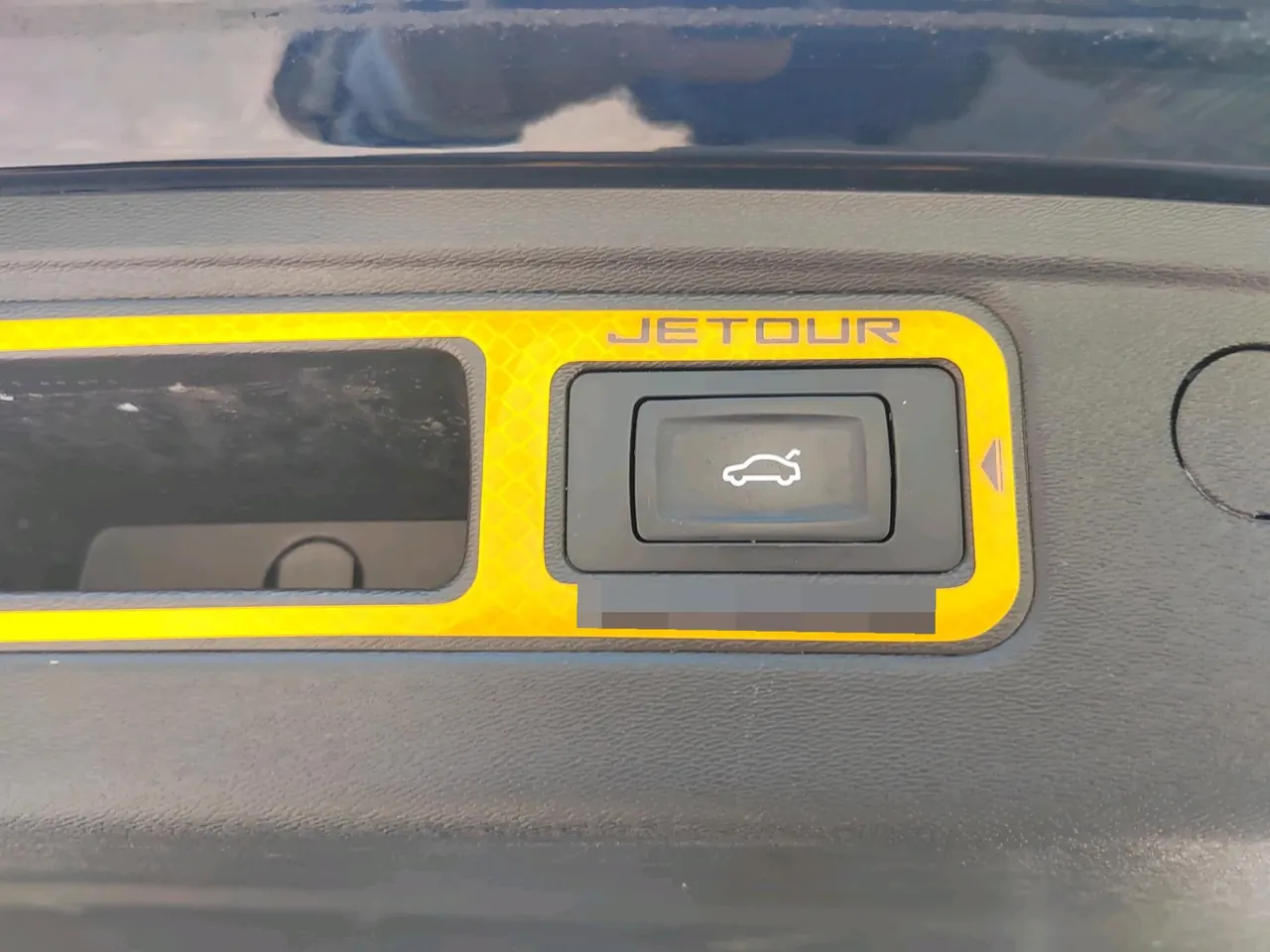 Jetour 2024 X70 PLUS 1.5T Champion MAX 5-seat Automatic Gear 12