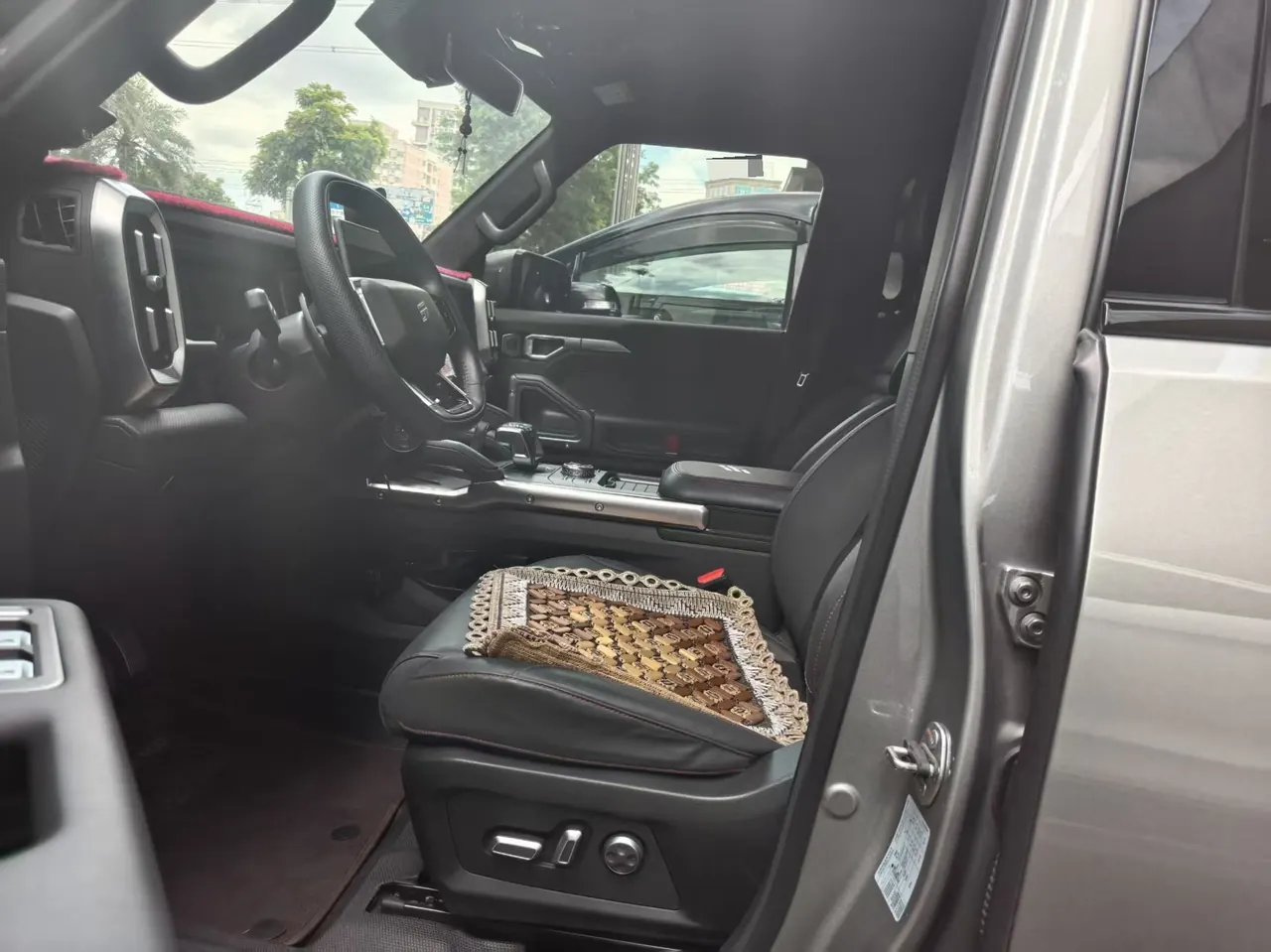 Jetour 2024 Traveler 2.0T 4-wheel Drive Yueyo PRO Automatic Gear 2