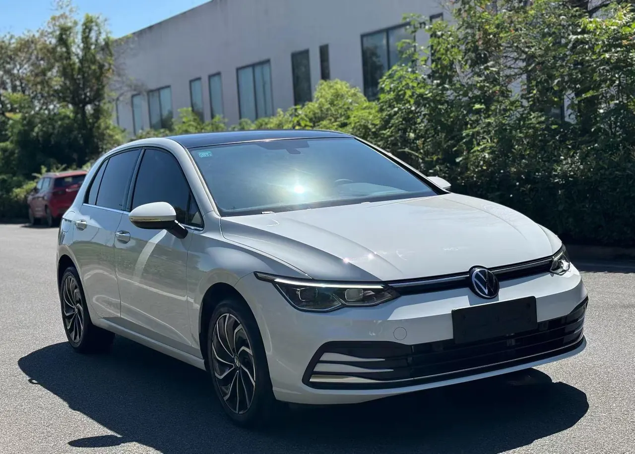 Volkswagen 2023 Golf 8 PRO 1.2TSI 200TSI (Modified) Automatic Gear 2