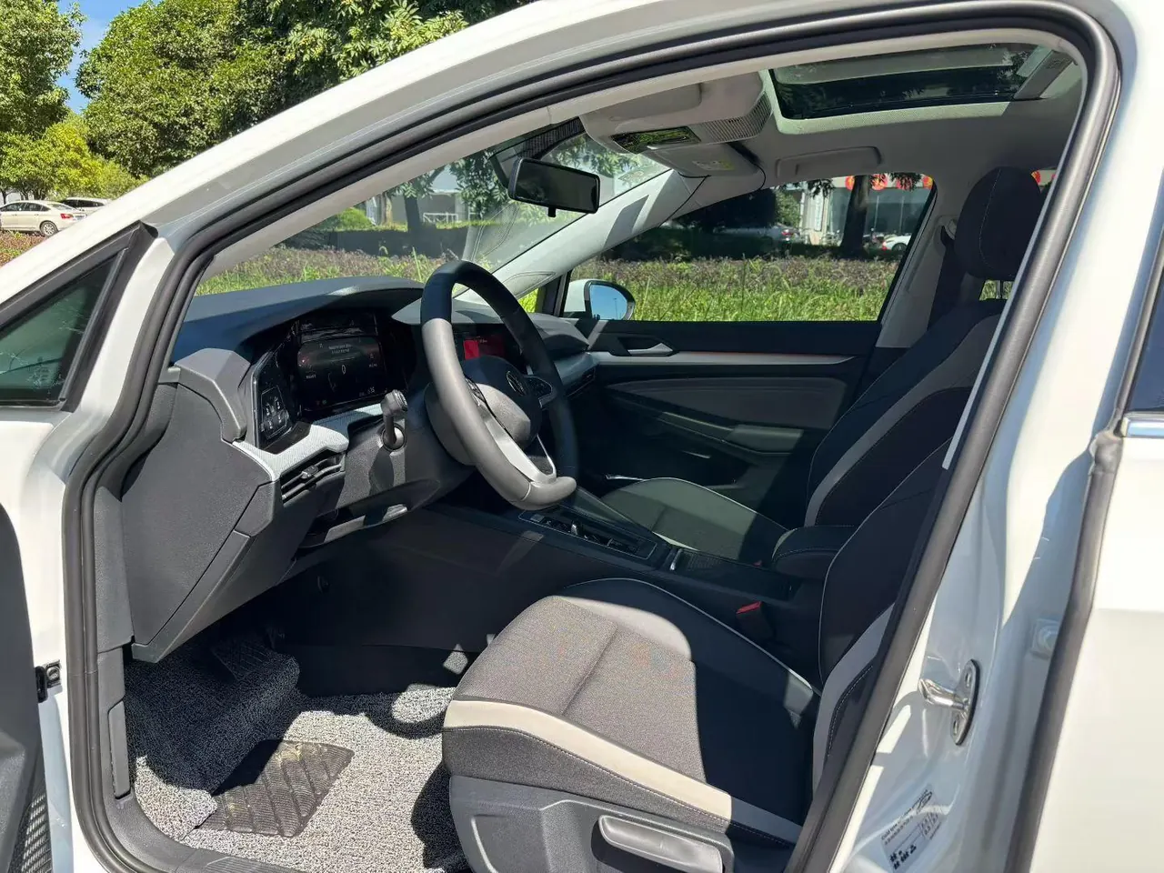 Volkswagen 2023 Golf 8 PRO 1.2TSI 200TSI (Modified) Automatic Gear 4