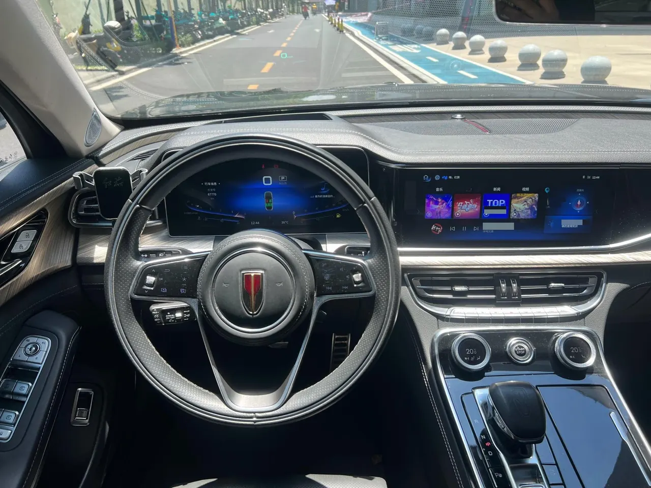 HongQi 2020 H9 3.0T Zhilian Qi Chang Edition Automatic Gear 8