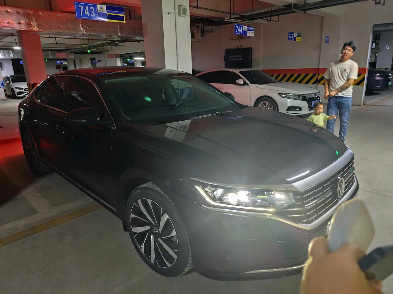 Volkswagen 2023 Passat 2.0TSI 330TSI Elite Edition (Modified) Automatic Gear 2