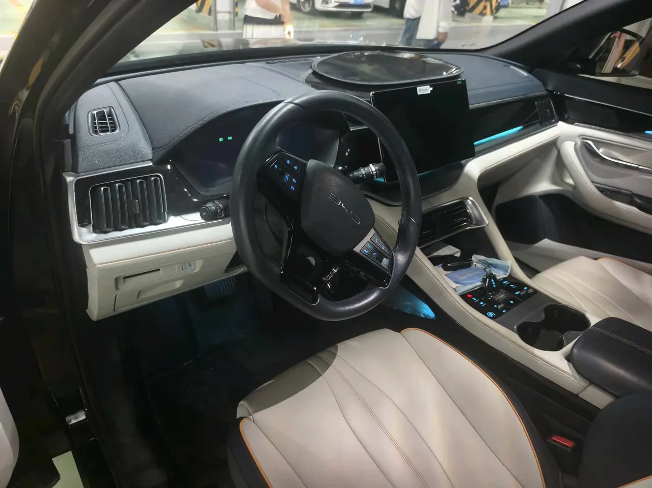 BYD 2023 Song PLUS DM-i 1.5 Stepless Champion Edition 110KM Flagship Automatic Gear 8