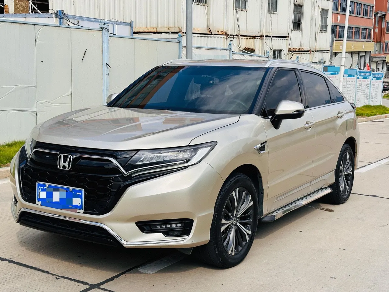 Open image lightbox: Honda 2020 UR-V 2.0T 370TURBO 4-wheel drive exclusive automatic gear