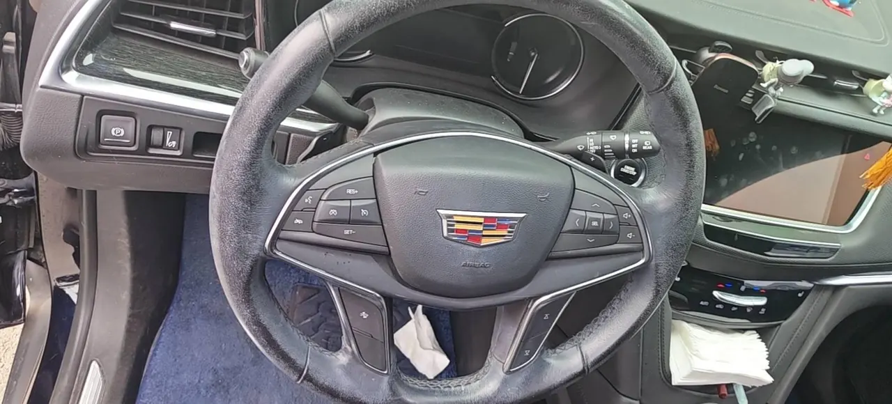 Cadillac 2021 XT5 2.0T 28T technical automatic gear 4