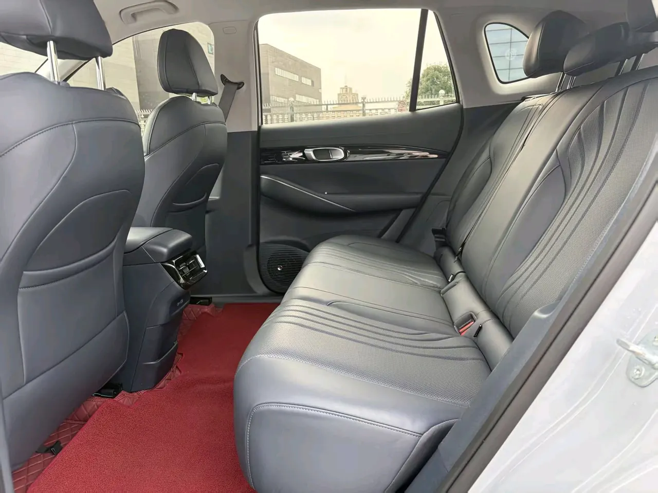 Geely Galaxy 2024 E 5 440km sailing version automatic gear 6