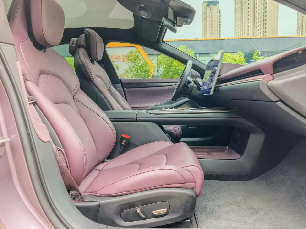 MI 2024 SU 7 700km Rear Drive Long Endurance Smart Driving Edition Automatic Gear 6