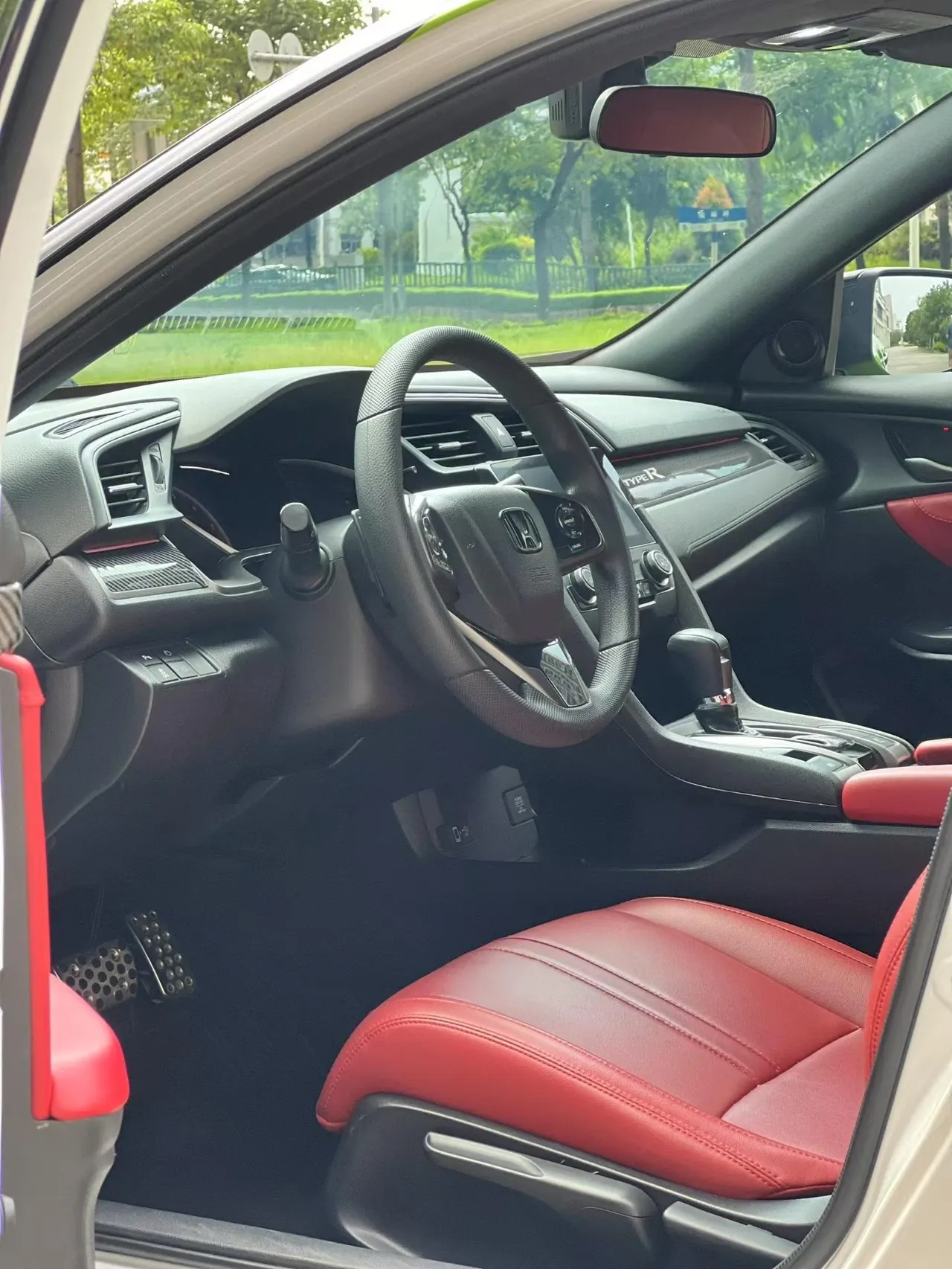 Honda 2021 Civic Hatchback 1.5T Stepless 220TURBO Tide Cool Control Automatic Gear 8