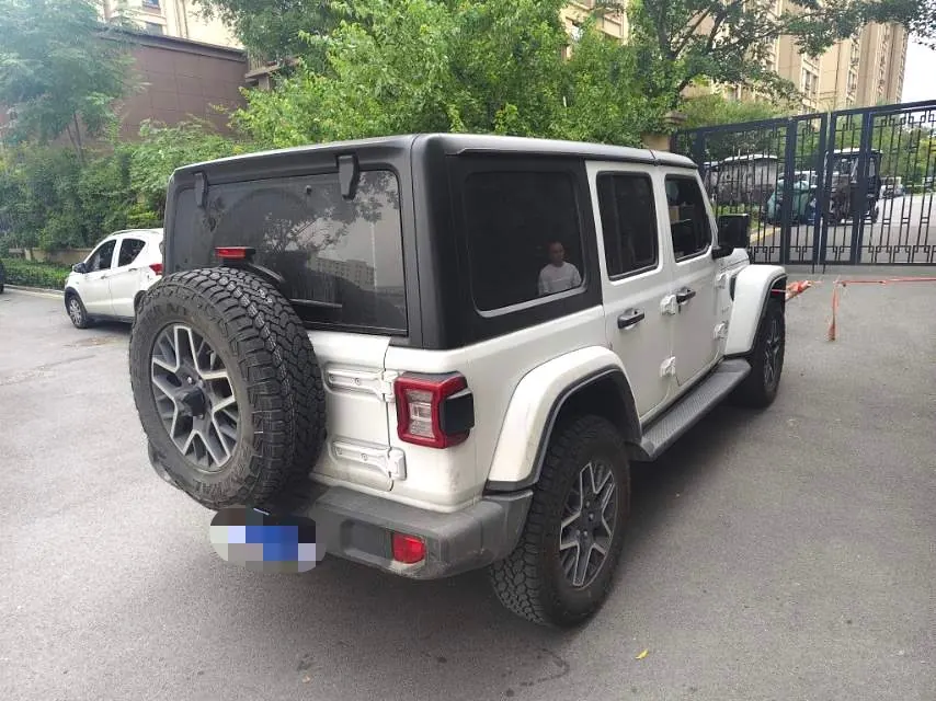 Jeep herdsman (imported) 2024 herdsman 2.0T Sahara four-door automatic gear 2