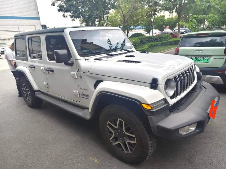 Jeep herdsman (imported) 2024 herdsman 2.0T Sahara four-door automatic gear 6