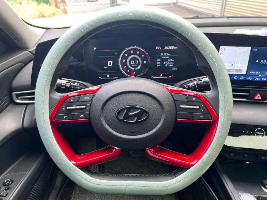 Hyundai 2021 Elantra-sedan 1.5 stepless GLX elite automatic gear 13
