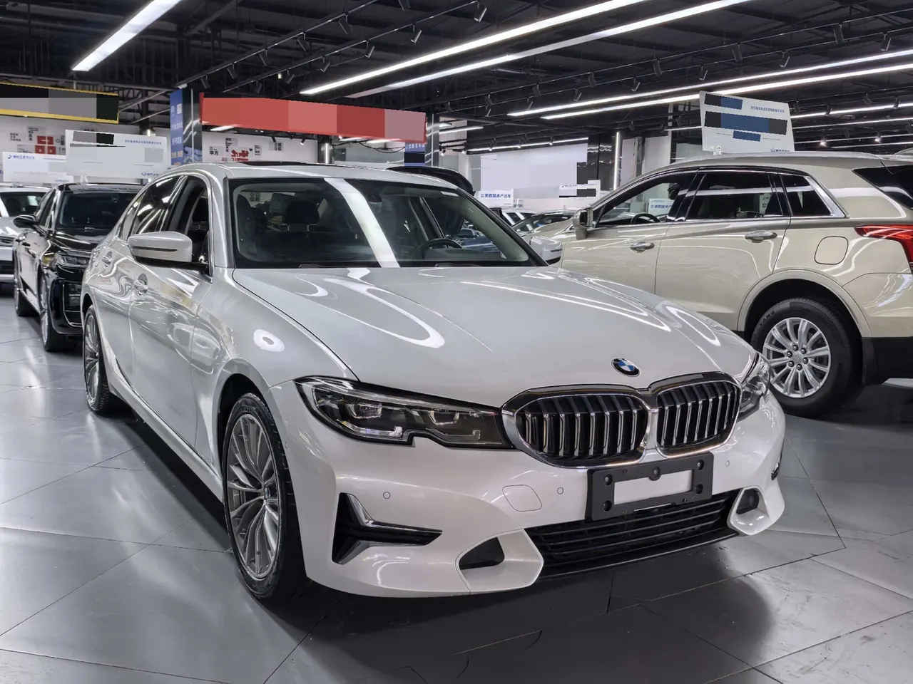 BMW 3 Series 2020 325Li 2.0T First Edition (Revised) Automatic Gear 3