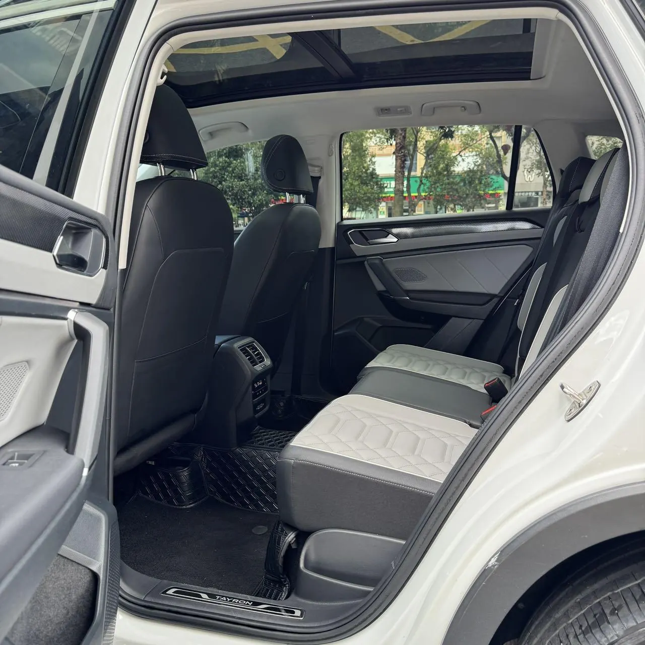 Volkswagen 2023 Tanyue 2.0TSI 330TSI Two-Drive Luxury Plus Advanced Edition Automatic Gear 8