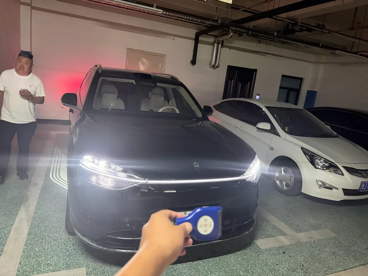 AITO 2024 AITO M9 extended range Ultra 42kWh automatic gear 2