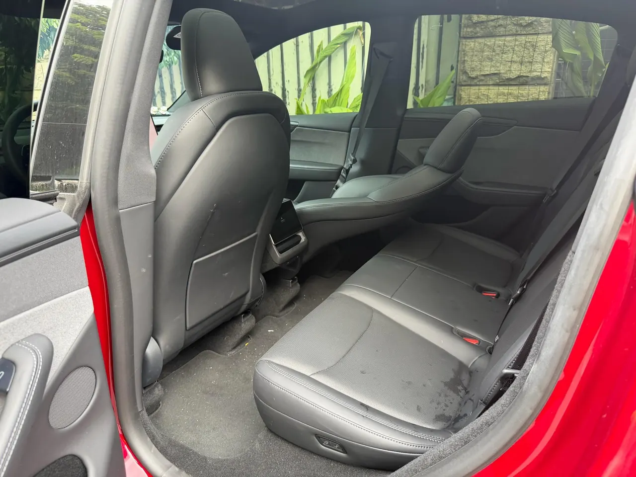 Tesla 2026 Model Y Long Range Rear-Wheel-Drive Automatic 7
