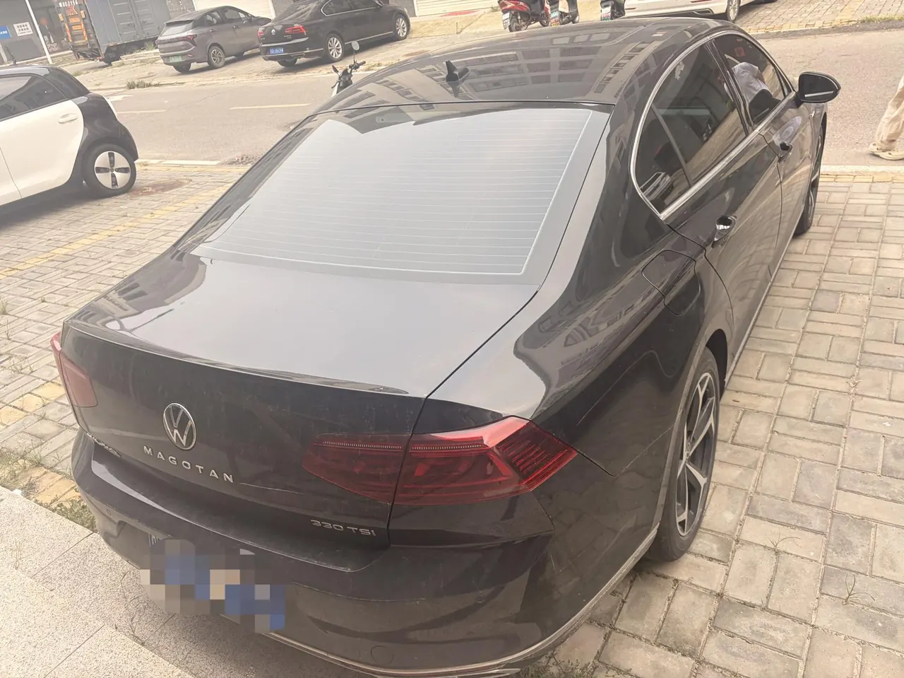 Volkswagen 2024 Magotan 2.0TSI 330TSI 2 million luxury automatic gear 2