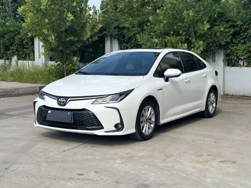 打开图片灯箱:Toyota 2023 Corolla Double Engine 1.8 Stepless Intelligent Electric Hybrid Pioneer Edition Automatic Gear