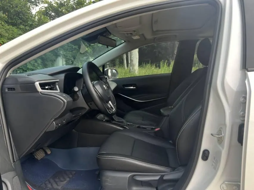 Toyota 2023 Corolla Double Engine 1.8 Stepless Intelligent Electric Hybrid Pioneer Edition Automatic Gear 5