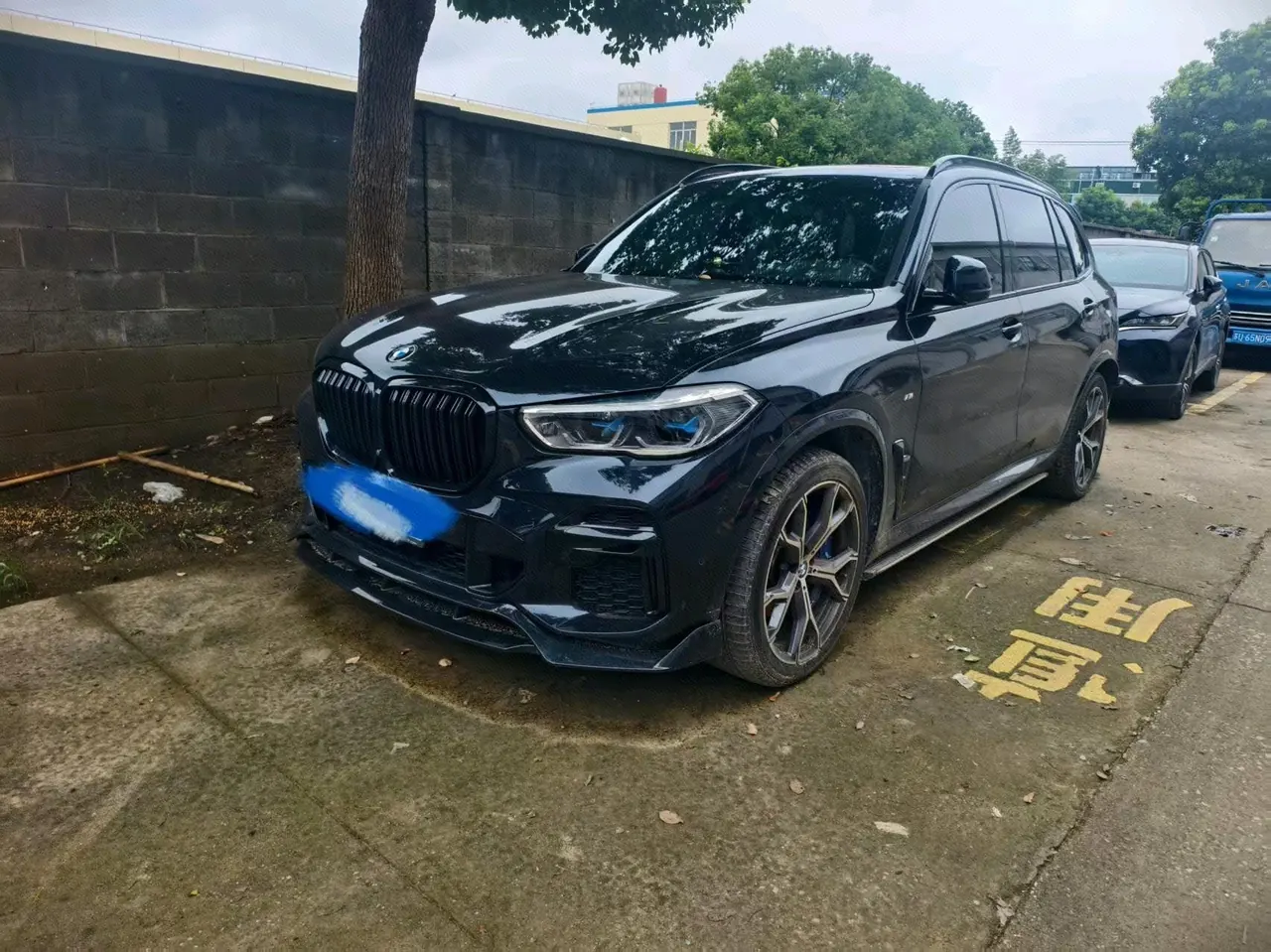 Open image lightbox: BMW 2022 X5 xDrive 40Li 48v 3.0T M sports suit automatic gear