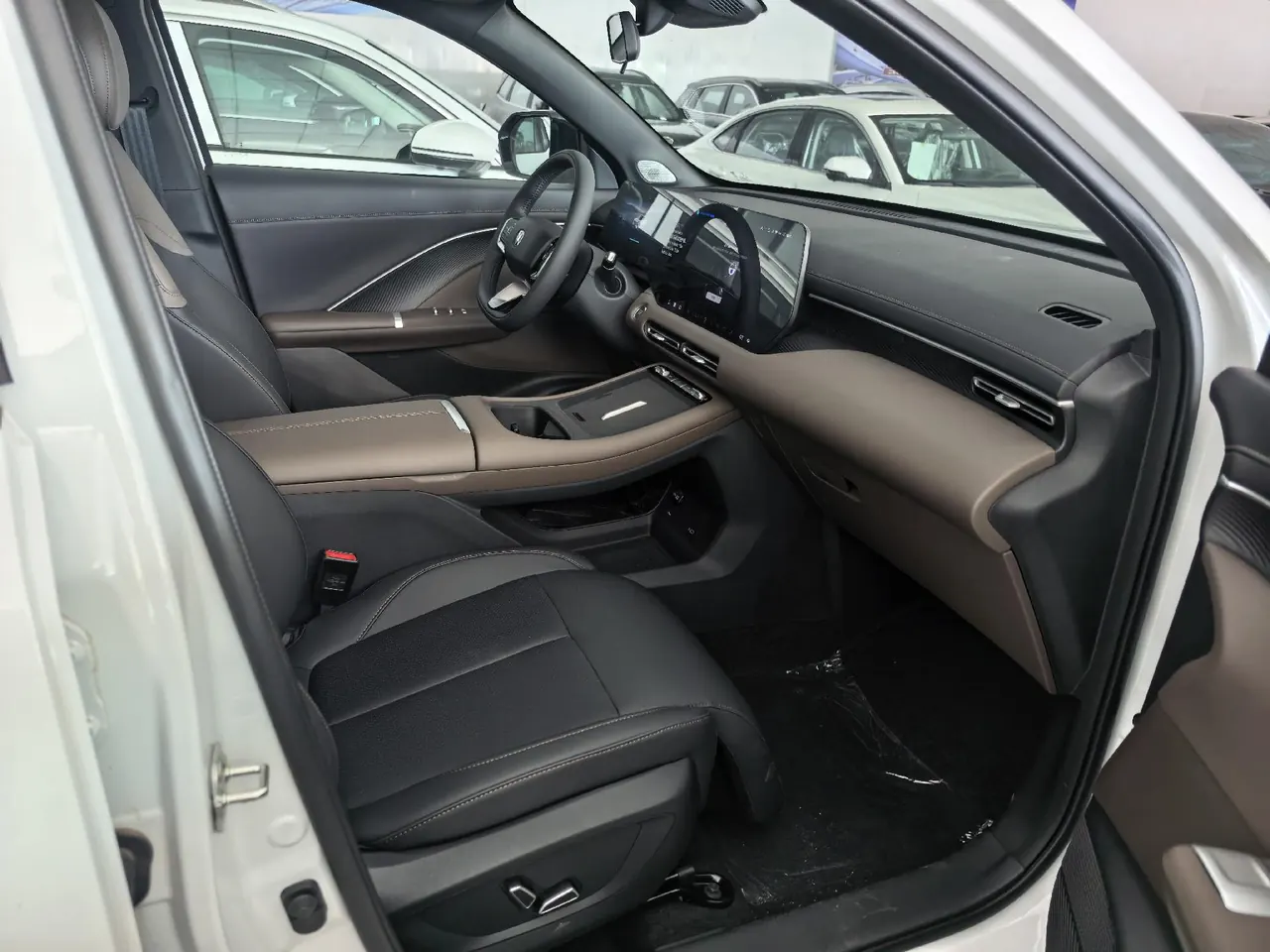 ChangAn 2026 CS55 PLUS PHEV 1.5 Stepless Smart New Blue Whale 125km Zhiyue Edition Automatic Gear 4