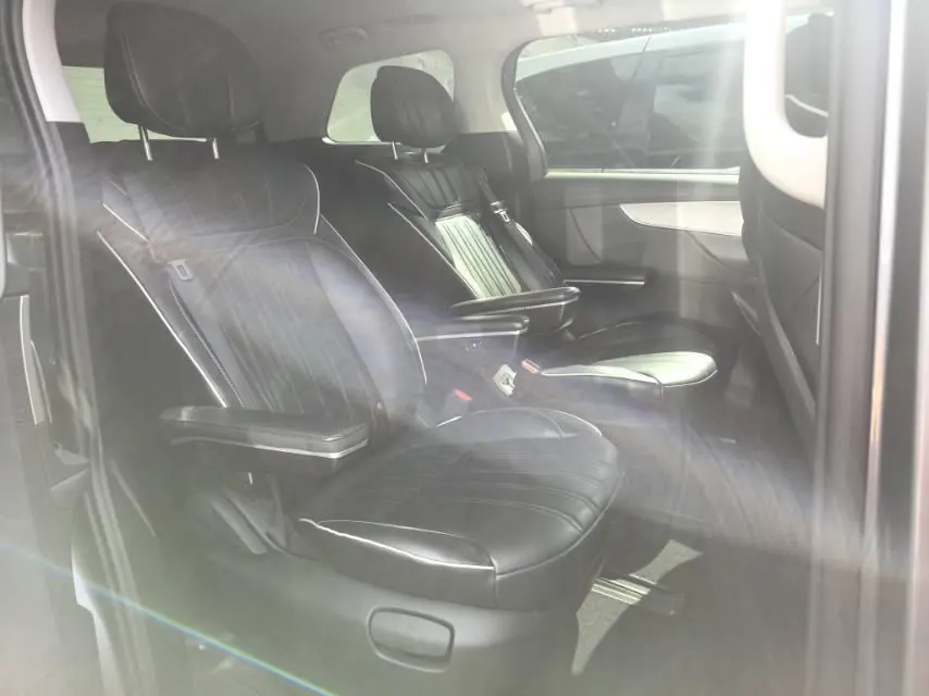 Roewe 2022 iMAX8 2.0TGI 400TGI Happy Gathering Edition Automatic Gear 4