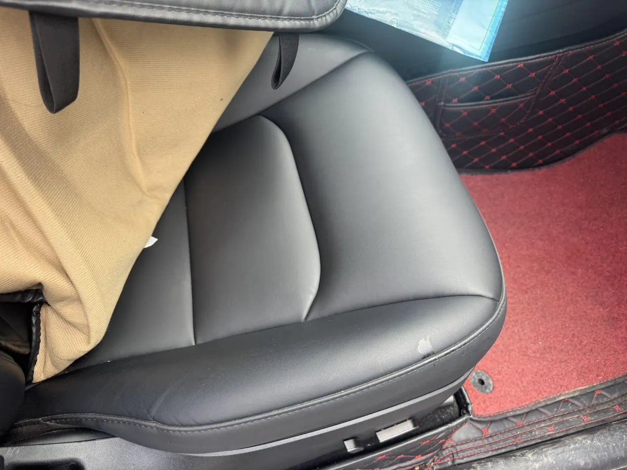 Tesla 2023 Model Y rear-wheel drive version automatic transmission 4