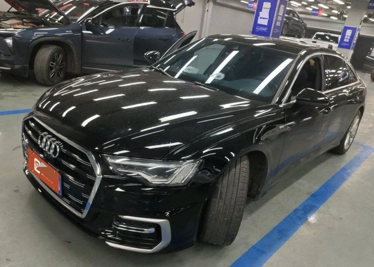 Open image lightbox: Audi 2024 A6L 2.0TFSI 45TFSI Selected Dynamic Automatic