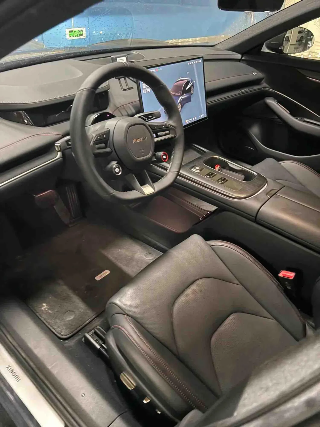 MI 2024 SU 7 700km Rear Drive Standard Founding Edition Automatic Gear 4