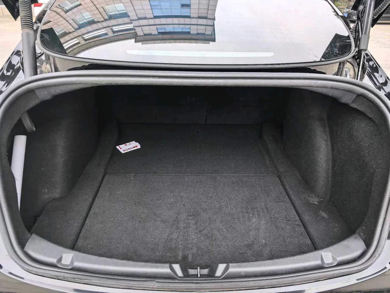 Tesla 2022 Model 3 rear-wheel drive version of automatic transmission 10
