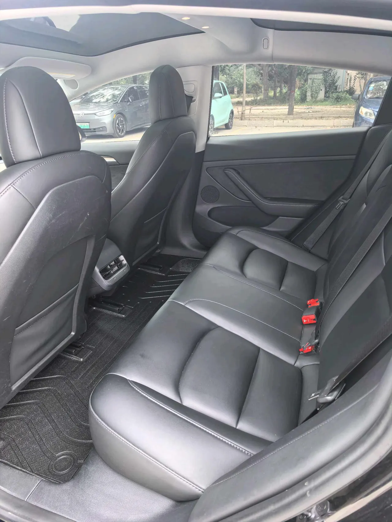 Tesla 2022 Model 3 rear-wheel drive version of automatic transmission 8