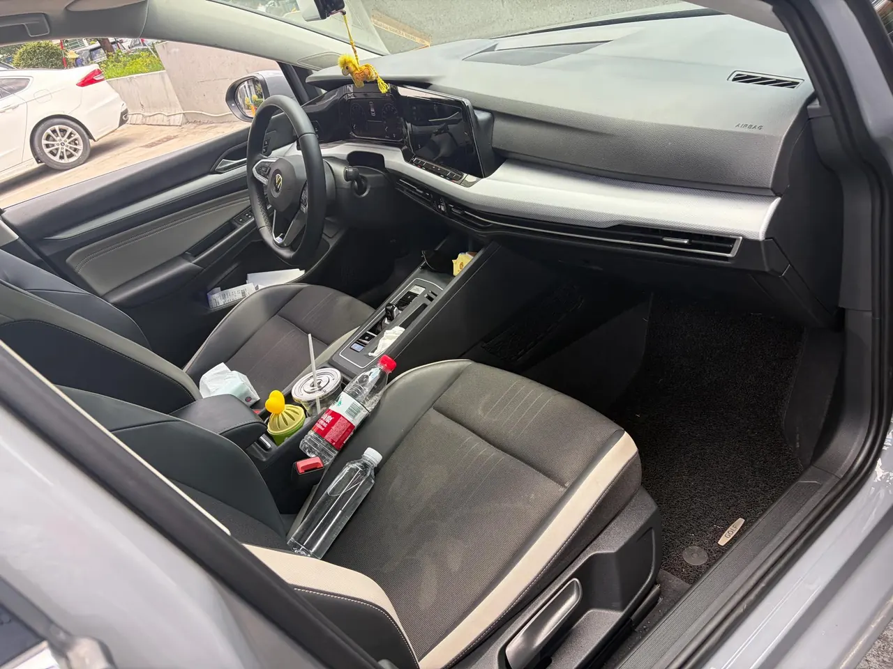 Volkswagen 2023 Golf 8 R-Line 1.4TSI 280TSI (Modified) Automatic Gear 7