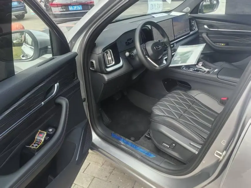 Geely 2026 XingyueL (Monjaro) 2.0TD Changfeng Mountain Version Automatic Gear 3
