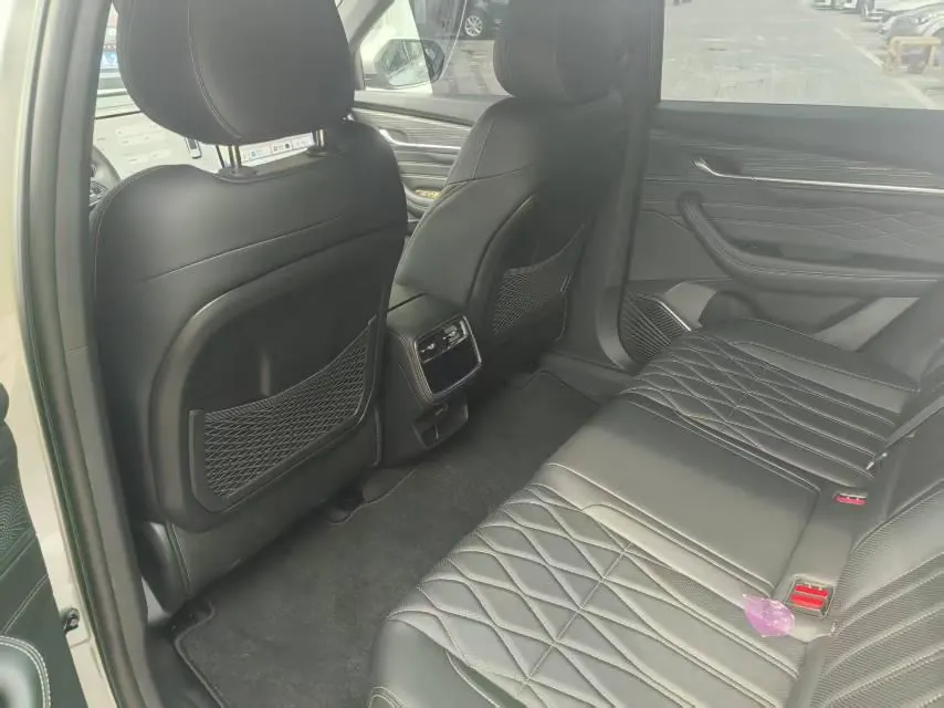 Geely 2026 XingyueL (Monjaro) 2.0TD Changfeng Mountain Version Automatic Gear 4