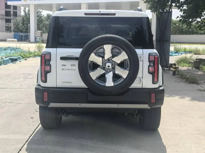 Beijing 2026 BJ40e long endurance 201 Max automatic gear 7