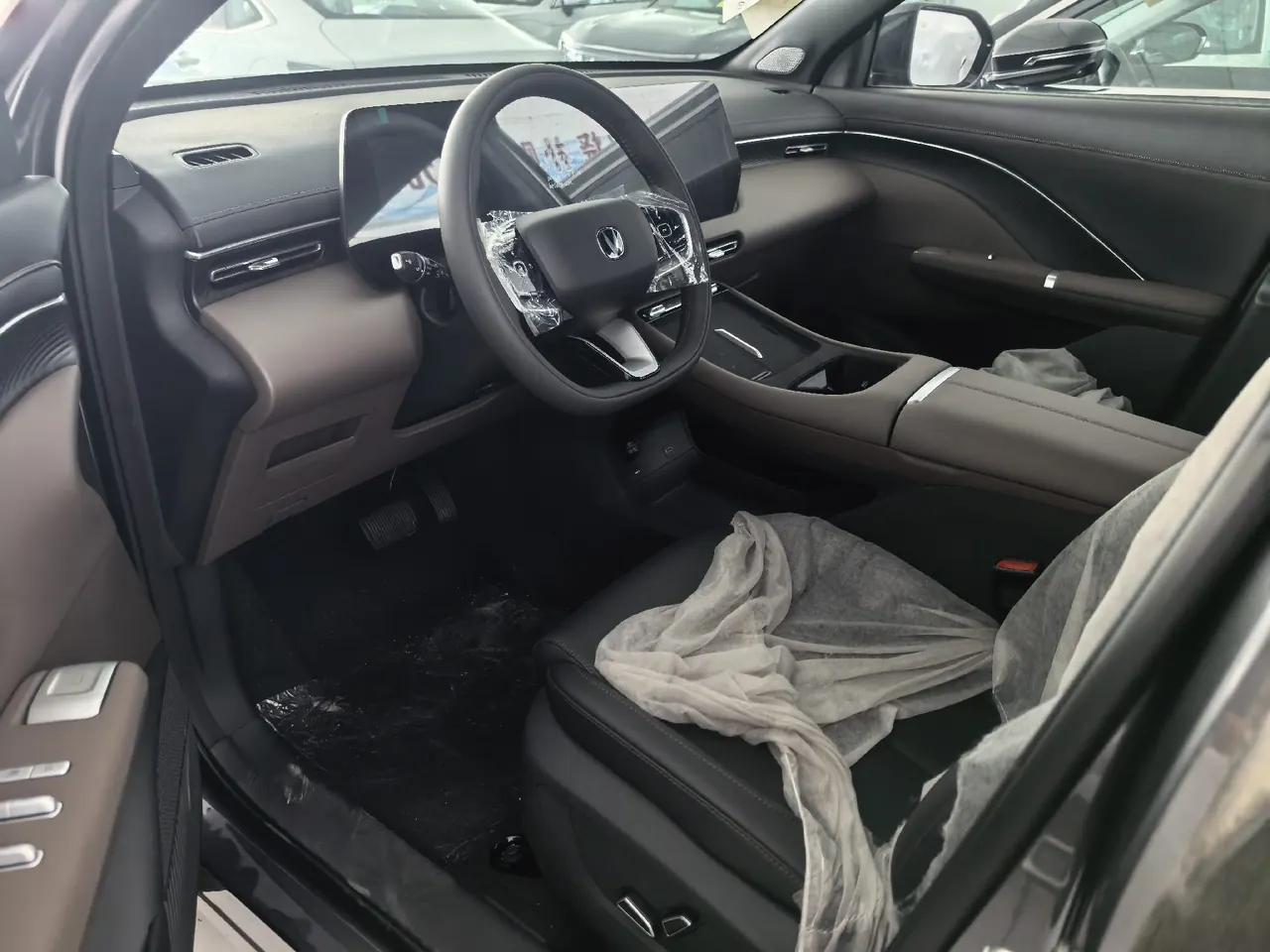 ChangAn 2026 CS55 PLUS PHEV 1.5 Stepless Smart New Blue Whale 125km Zhiyue Edition Automatic Gear 2