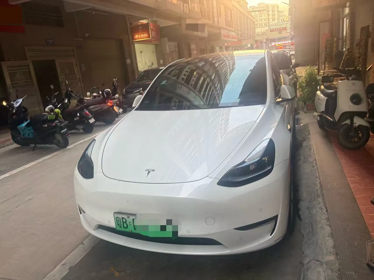 Tesla 2022 Model Y long endurance all-wheel drive version (modified) automatic gear 2